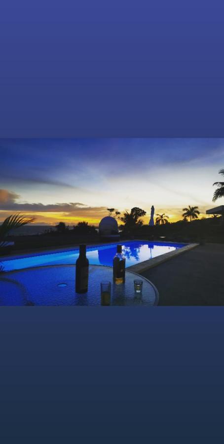 Ocean Breeze Cove - Luxury Retreat (Adults Only) Bed & Breakfast Pedasi Town Exterior photo